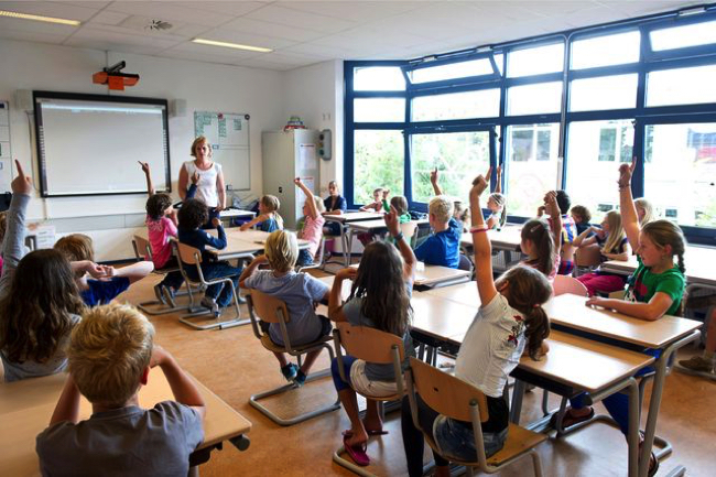 dutch_classroom copy
