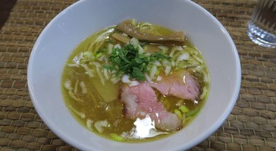 aa92ec90fc739893bedec75354ea06eb copy