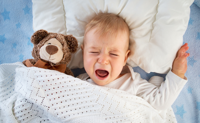 抱き癖がついてもOK。赤ちゃんの「夜泣き」が収まる４つの対処法