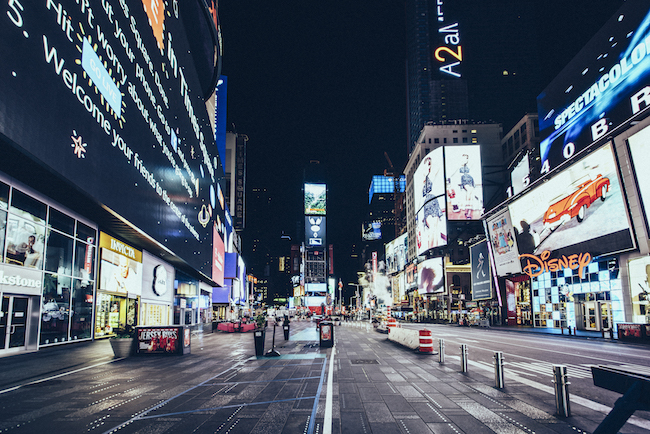 10 -Desert in New York – Times Square – Thanksgiving 2016 © Genaro Bardy
