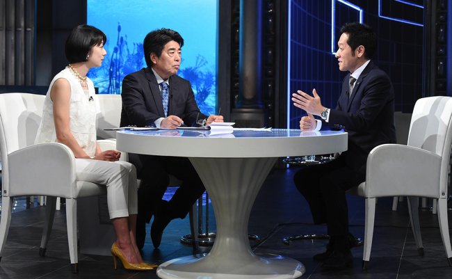 一度は闇金に手を染めた元官僚が、年商120億円企業を成功させるまで