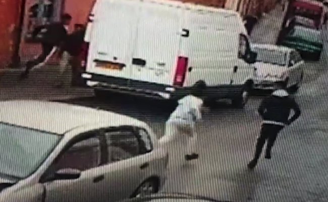 6fe053a5b6dbeb73f12a7f769c350133