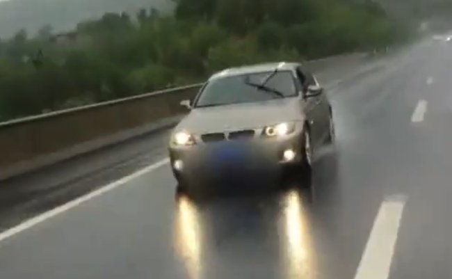 スクリーンショット 2017-08-26 23.57.37