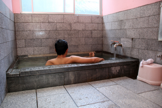 女性の温泉探検記…鹿児島になぜか多い「家族風呂」が驚きだらけ