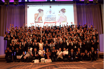 インスタ映えしそうなカクテルがズラリ。日比谷Bar「カクテルコンペ」