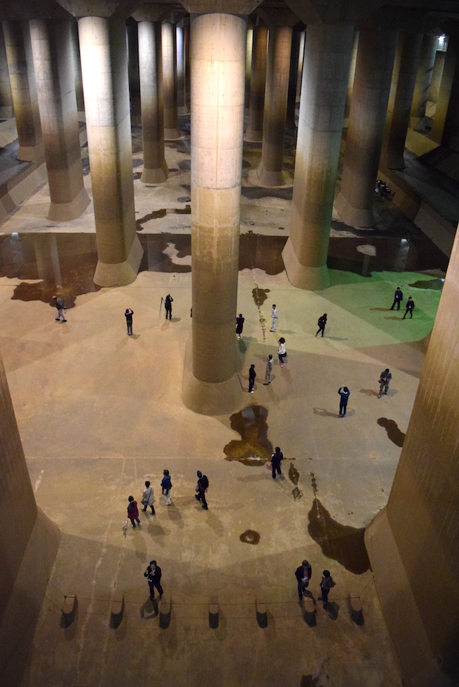 外国人もビビった。東京近郊に実在する、巨大な地下神殿に潜入取材