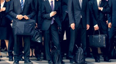 日本人　個性　賃金