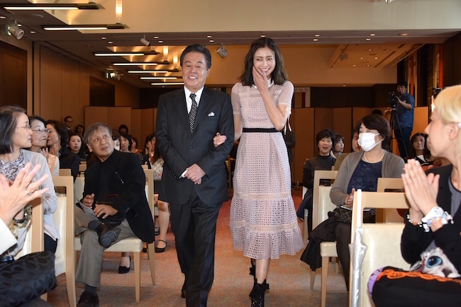 片瀬那奈、33歳年上でも恋愛OK？ 広島の婚活映画で「世界が広がった」