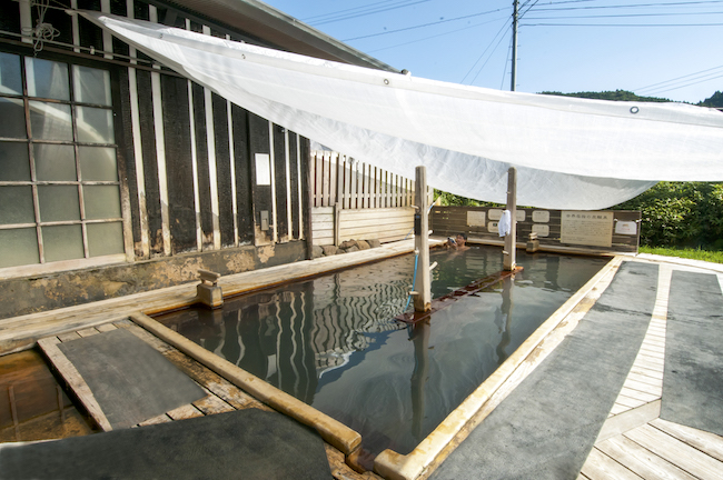 助けて、温泉。急な気圧の変化で自律神経ヤバい人にすすめる全国の炭酸泉