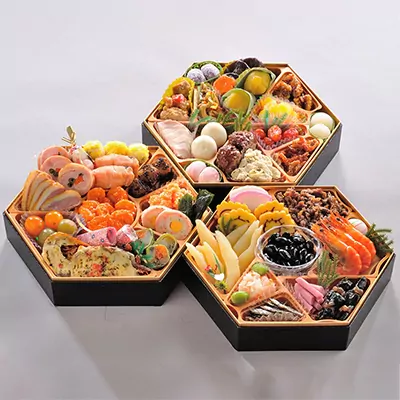 その手があったか。ふるさと納税は「おせち料理」で豪華な正月を