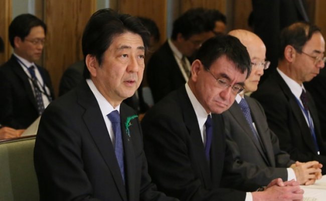 河野太郎 安倍首相