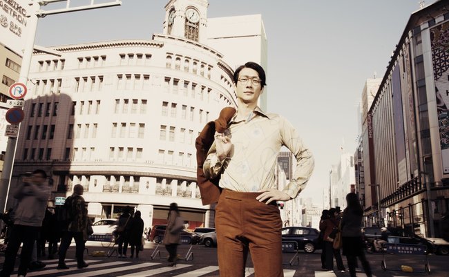 青春は再現できるのか? 昔の父になりきって母親を喜ばせてみた 青春は再現できるのか? 昔の父になりきって母親を喜ばせてみた