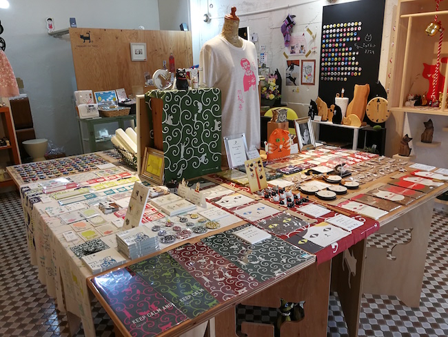 長崎は猫の街だった。幸運を連れてくる「尾曲がり猫」がたくさん