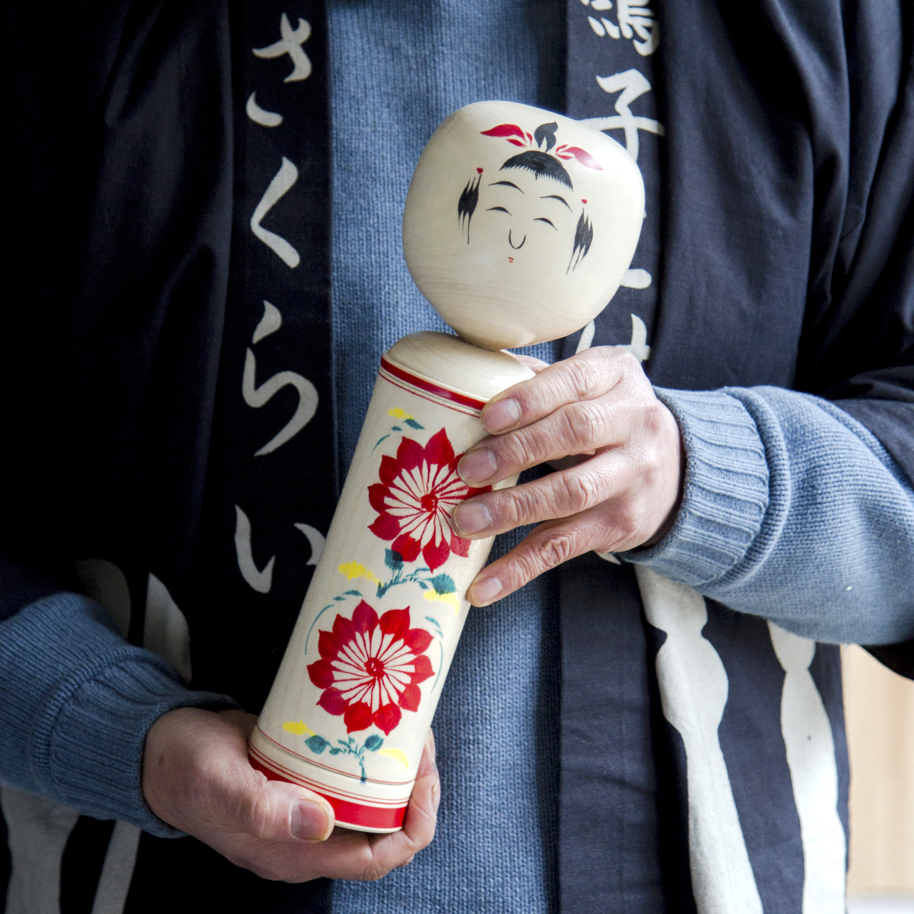 海外が驚いた伝統の職人芸。日本の「こけし」が海外でブームに