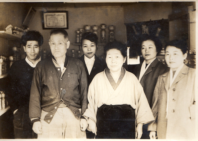 海外が驚いた伝統の職人芸。日本の「こけし」が海外でブームに