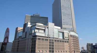 阪急うめだ　理央周