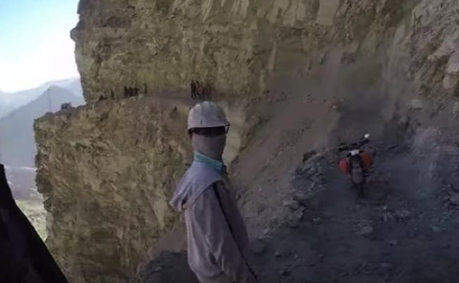 bf5d70f321e87d73352e311b1a06d52e copy