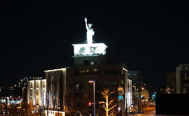 消え行くラブホの「自由の女神」。昭和の風物詩はもう絶滅したか? 消え行くラブホの「自由の女神」。昭和の風物詩はもう絶滅したか?