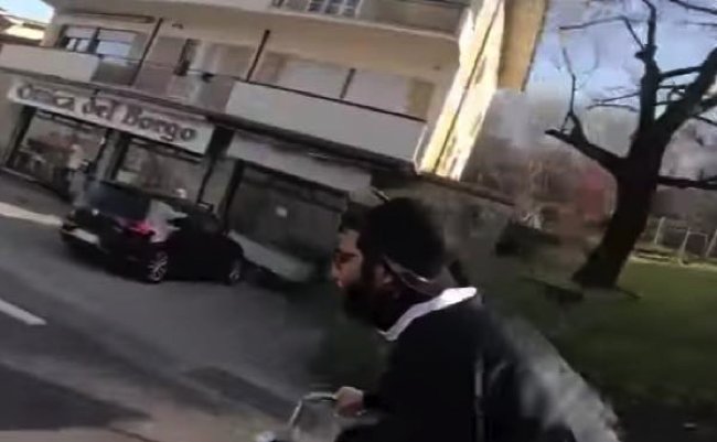 ViRATES 動画 神父