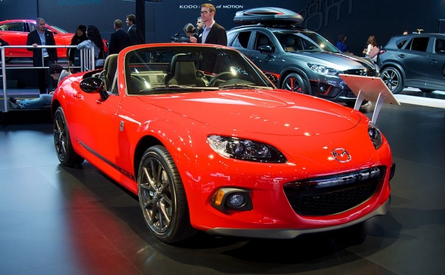 1024px-Mazda_Miata_(8228749589)