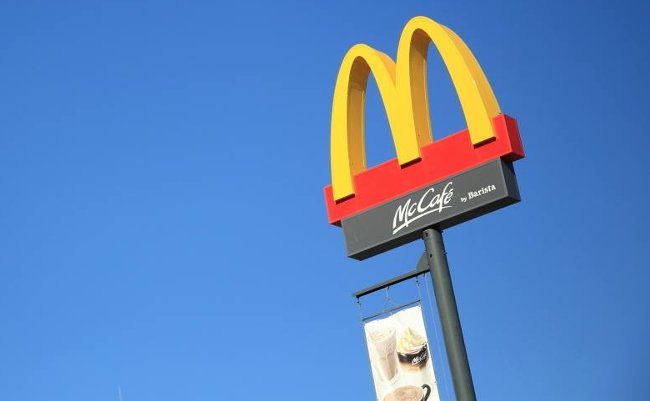 なぜマクドナルドは、値段が高いバーガーが増えても客数が減らないのか？