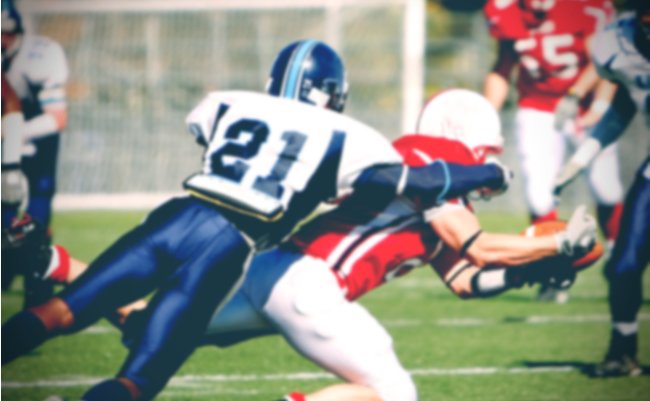 アメフトタックル問題