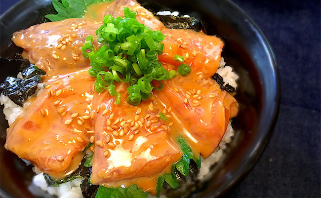 プロの料理人が伝授。イマイチな刺身を超美味しくする魔法の丼