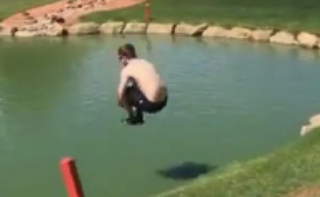 b0c01c0cd744df3ae33ad95a916bc620 copy