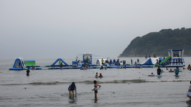 逗子海岸海水浴場「ウォーターパーク」のアクティビティ