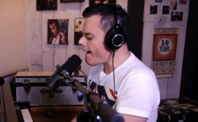 aa0f2eb9939052b644bbc9055427f831 copy