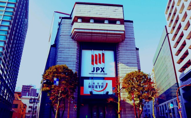 shutterstock_1096824059