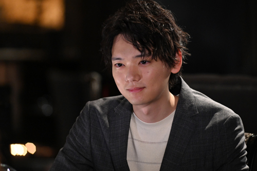 橋本環奈、涙のラブシーンにファン悶絶「一緒に泣いた」