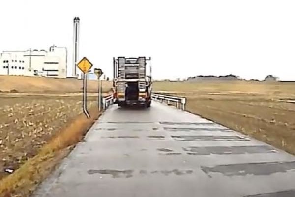 218ec5842891b63a421bc2ddfcf115d3