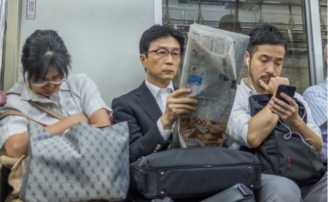 違和感しかない。日本メディアの悪癖「実年齢」報道に潜む大問題