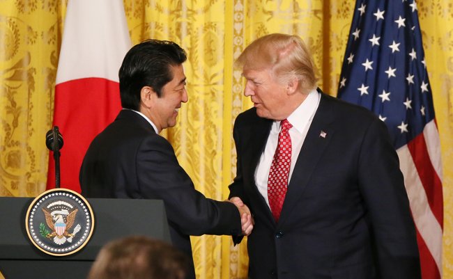 間違いだらけの30年。米の尻を追って世界で孤立した日本の平成 間違いだらけの30年。米の尻を追って世界で孤立した日本の平成