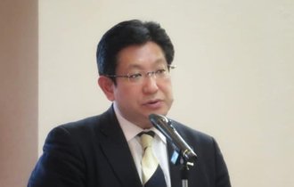 塚田「忖度」副大臣がバラした、「安倍・麻生道路」復活の実態