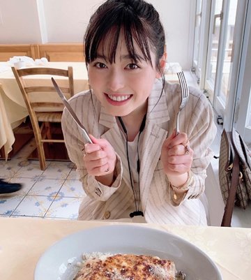 155986514724750800-360×401