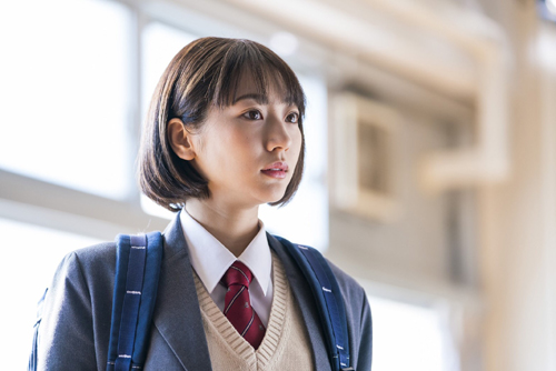 JK姿が眩しい令和美女・武田玲奈出演ドラマついに最終回