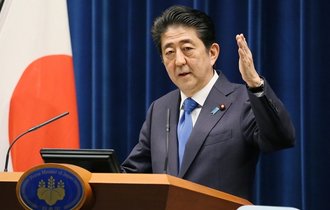 財務省に隠蔽の恩返しか？安倍首相が消費増税を延期できない理由