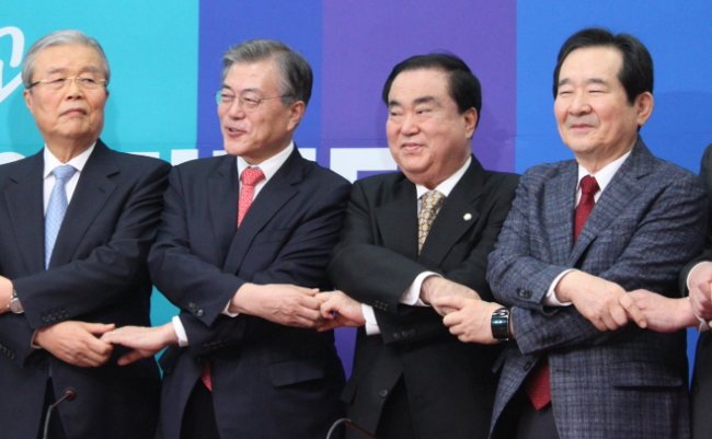 天皇侮辱発言の韓国議長が、鳩山元首相だけにリップサービスの愚