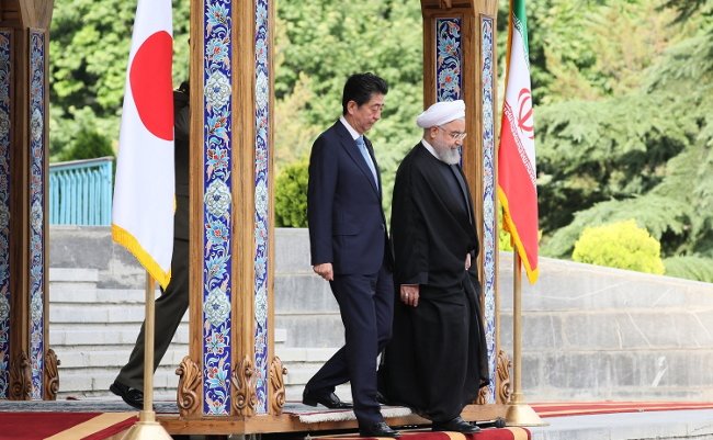 「外交の安倍」を今こそ。米とイランを独自案で仲裁すべき日本
