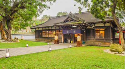 shutterstock_1351921352