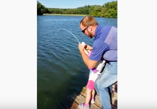 ae7b75282ee47e4afeb3d243473171eb