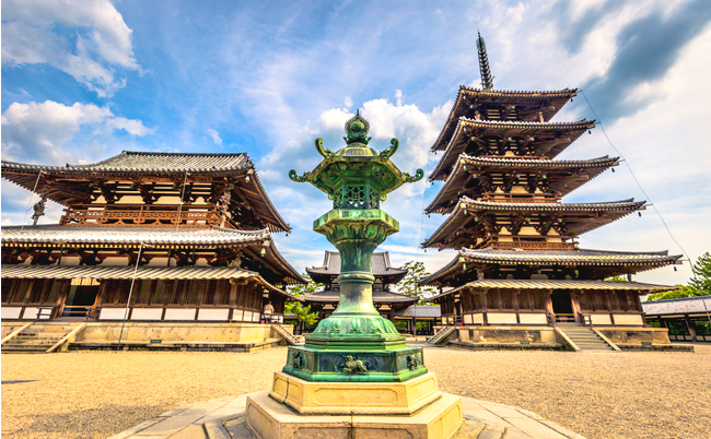 shutterstock_1453272635