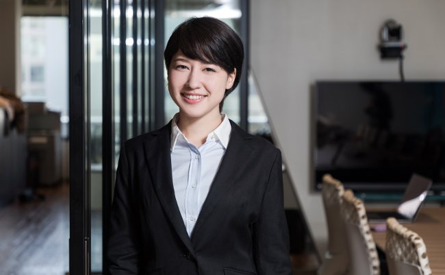 shutterstock_1049443154