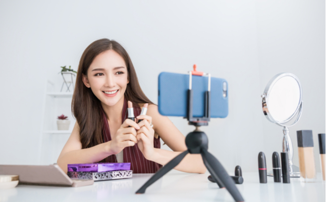 shutterstock_1357713035