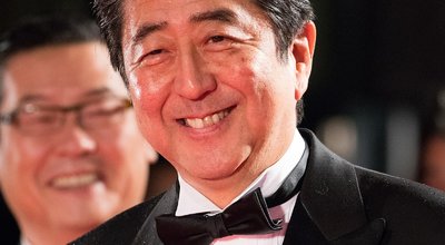 Prime_Minister_Abe_Shinzo_at_Opening_Ceremony_of_the_Tokyo_International_Film_Festival_2016_(33488189702)