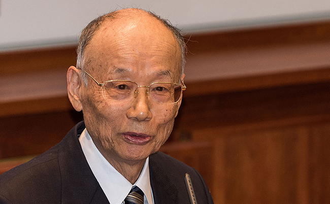 1024px-Satoshi_Ōmura_5040-2015