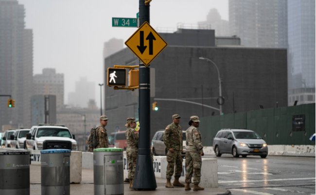 shutterstock_1687084381