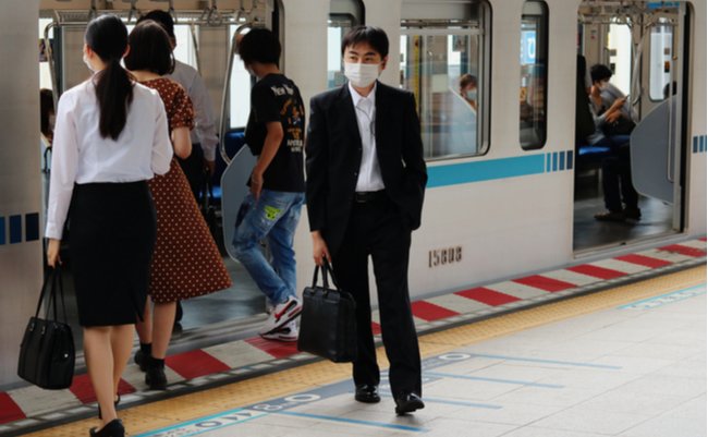 shutterstock_1761795239